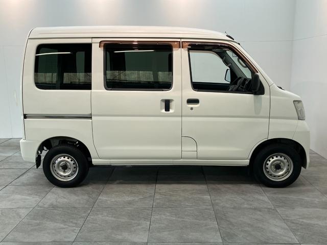ハイゼットカーゴＤＸ　パートタイム４ＷＤ　ドラレコ　ＥＴＣ　キーレスパートタイム４ＷＤ　ＡＭ／ＦＭラジオ　ドラレコ　ＥＴＣ　キーレスエントリー　前席パワーウィンドウ　両側スライドドア（滋賀県）の中古車