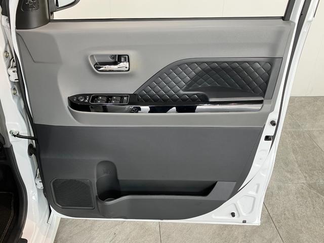 タントカスタムＸ　ディスプレイオーディオ　パノラマカメラ　ＥＴＣ衝突被害軽減ブレーキ　コーナーセンサー　ディスプレイオーディオ　パノラマカメラ　駐車支援システム　ＥＴＣ　ＵＳＢ　両側電動スライドドア　ＬＥＤ　オートライト　オートエアコン　スマートキー（滋賀県）の中古車