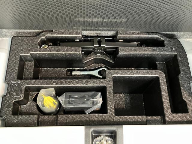 ミライースＸ　ＳＡIII　フルセグナビ　バックカメラ　コーナーセンサー衝突被害軽減ブレーキ　コーナーセンサー　フルセグナビ　バックカメラ　ＤＶＤ再生　Ｂｌｕｅｔｏｏｔｈ　ＵＳＢ　ＬＥＤライト　オートライト　マニュアルレベリング　マニュアルエアコン　キーレスエントリー（滋賀県）の中古車