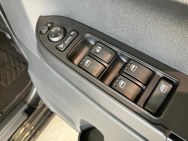 タントカスタムＲＳ　フルセグナビ　バックカメラ　ＬＥＤ衝突被害軽減ブレーキ　コーナーセンサー　ターボ　フルセグナビ　Ｂｌｕｅｔｏｏｔｈ　ＤＶＤ再生　ＵＳＢ　バックカメラ　両側電動スライドドア　前席シートヒーター　ＬＥＤ　スマートキー　エコアイドル（滋賀県）の中古車