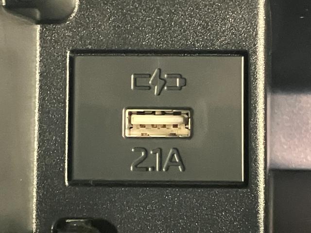 タントカスタムＲＳ　フルセグナビ　バックカメラ　ＬＥＤ衝突被害軽減ブレーキ　コーナーセンサー　ターボ　フルセグナビ　Ｂｌｕｅｔｏｏｔｈ　ＤＶＤ再生　ＵＳＢ　バックカメラ　両側電動スライドドア　前席シートヒーター　ＬＥＤ　スマートキー　エコアイドル（滋賀県）の中古車