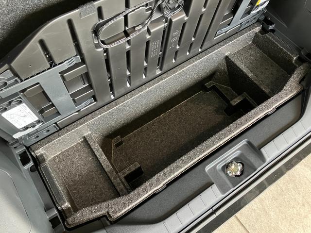 タントカスタムＲＳ　フルセグナビ　バックカメラ　ＬＥＤ衝突被害軽減ブレーキ　コーナーセンサー　ターボ　フルセグナビ　Ｂｌｕｅｔｏｏｔｈ　ＤＶＤ再生　ＵＳＢ　バックカメラ　両側電動スライドドア　前席シートヒーター　ＬＥＤ　スマートキー　エコアイドル（滋賀県）の中古車