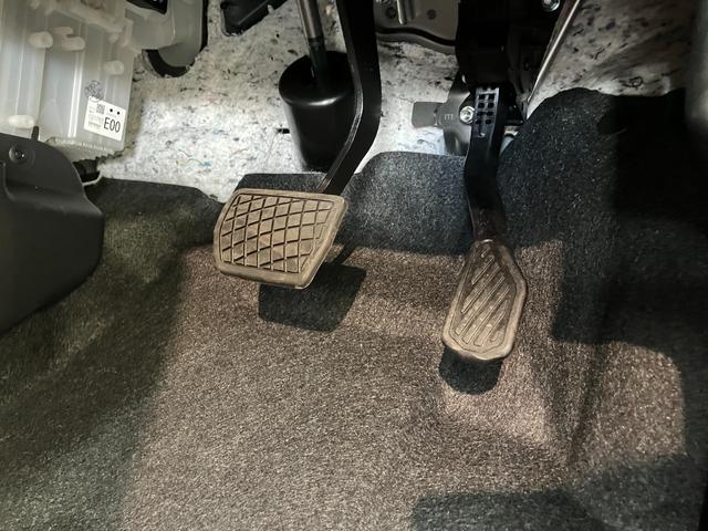 タントカスタムX 両側電動スライドドア LED 届出済未使用車衝突被害軽減ブレーキ コーナーセンサー バックカメラ(ナビ装着時用) 両側電動スライドドア 前席シートヒーター 電動パーキングブレーキ LED オートライト オートエアコン スマートキー エコアイドル(滋賀県)の中古車