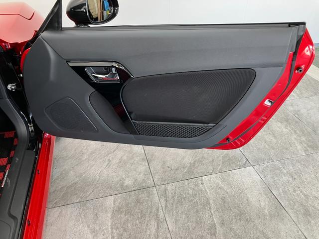 コペンＧＲスポーツ　フルセグナビ　ＢＢＳアルミ　レカロシートＧＲ専用サスペンション　フルセグナビ　ＤＶＤ　Ｂｌｕｅｔｏｏｔｈ　ＵＳＢ　ドライブレコーダ−　ＭＯＭＯ製ハンドル　レカロシート　ＢＢＳ製アルミホイール　シートヒーター　ＬＥＤ　オートライト　ドラレコ（滋賀県）の中古車
