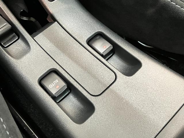 コペンＧＲスポーツ　フルセグナビ　ＢＢＳアルミ　レカロシートＧＲ専用サスペンション　フルセグナビ　ＤＶＤ　Ｂｌｕｅｔｏｏｔｈ　ＵＳＢ　ドライブレコーダ−　ＭＯＭＯ製ハンドル　レカロシート　ＢＢＳ製アルミホイール　シートヒーター　ＬＥＤ　オートライト　ドラレコ（滋賀県）の中古車