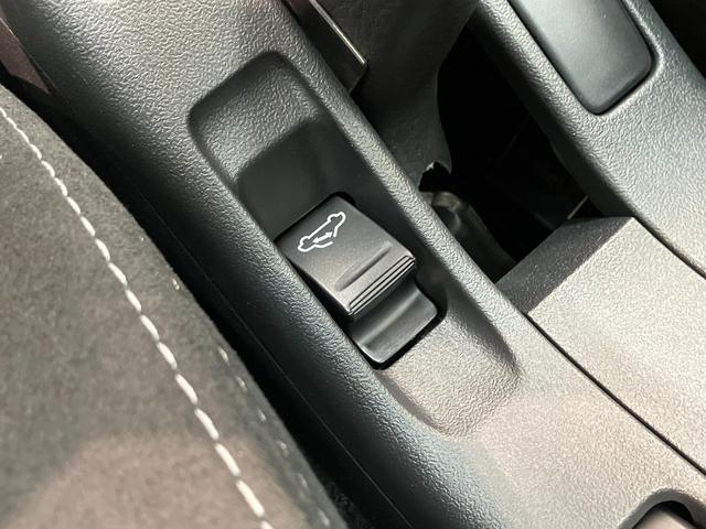 コペンＧＲスポーツ　フルセグナビ　ＢＢＳアルミ　レカロシートＧＲ専用サスペンション　フルセグナビ　ＤＶＤ　Ｂｌｕｅｔｏｏｔｈ　ＵＳＢ　ドライブレコーダ−　ＭＯＭＯ製ハンドル　レカロシート　ＢＢＳ製アルミホイール　シートヒーター　ＬＥＤ　オートライト　ドラレコ（滋賀県）の中古車