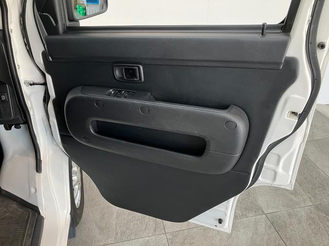 ハイゼットカーゴデラックスSA3 AT車 キーレス 前席パワーウインドウ衝突被害軽減ブレーキ スマアシ3 キーレスエントリー ETC車載器 前席パワーウインドウ AM/FMステレオ 両側スライドドア オートライト エコアイドル ルーフキャリア(滋賀県)の中古車