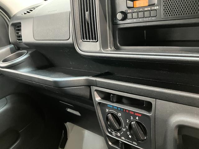 ハイゼットカーゴデラックスSA3 AT車 キーレス 前席パワーウインドウ衝突被害軽減ブレーキ スマアシ3 キーレスエントリー ETC車載器 前席パワーウインドウ AM/FMステレオ 両側スライドドア オートライト エコアイドル ルーフキャリア(滋賀県)の中古車