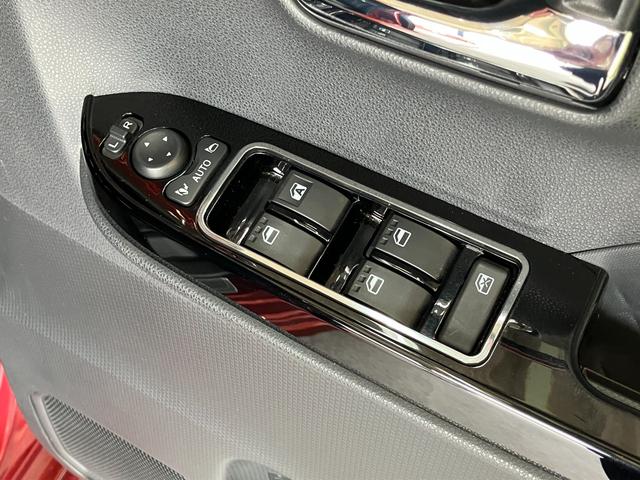 タントカスタムＸ　両側電動スライドドア　シートヒーター　車検整備付衝突被害軽減ブレーキ　コーナーセンサー　バックカメラ（ナビ装着時用）　両側電動スライドドア　前席シートヒーター　ＬＥＤ　オートライト　電格ミラー　オートエアコン　スマートキー　エコアイドル（滋賀県）の中古車