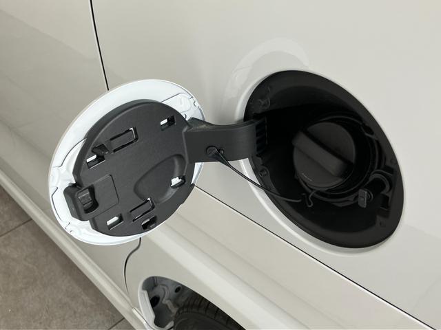 タントカスタムＸ　両側電動スライドドア　ＬＥＤ　届出済未使用車衝突被害軽減ブレーキ　コーナーセンサー　バックカメラ（ナビ装着時用）　両側電動スライドドア　前席シートヒーター　電動パーキングブレーキ　ＬＥＤ　オートライト　オートエアコン　スマートキー　エコアイドル（滋賀県）の中古車