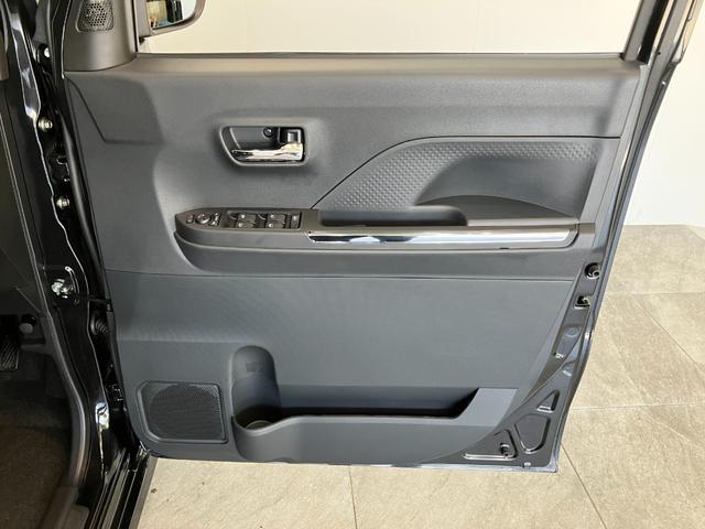 タントカスタムＲＳ　ターボ　両側電動スライドドア　届出済未使用車衝突被害軽減ブレーキ　コーナーセンサー　ターボ　バックカメラ（ナビ装着時用）　両側電動スライドドア　前席シートヒーター　電動パーキングブレーキ　ＬＥＤ　オートライト　オートエアコン　スマートキー（滋賀県）の中古車