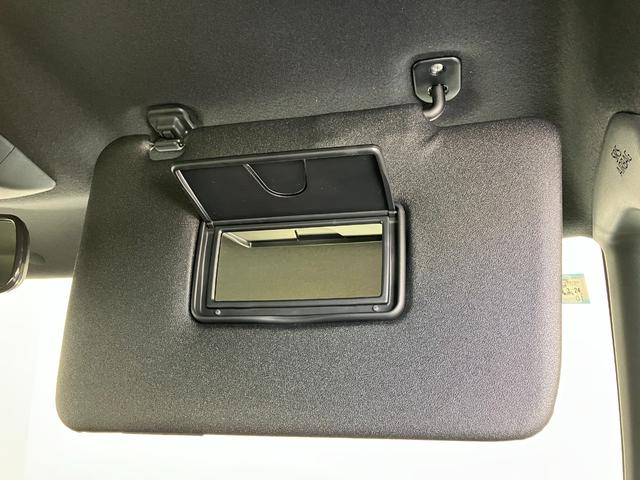タントカスタムＲＳ　ターボ　両側電動スライドドア　届出済未使用車衝突被害軽減ブレーキ　コーナーセンサー　ターボ　バックカメラ（ナビ装着時用）　両側電動スライドドア　前席シートヒーター　電動パーキングブレーキ　ＬＥＤ　オートライト　オートエアコン　スマートキー（滋賀県）の中古車