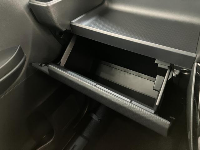 タントカスタムＲＳ　ターボ　両側電動スライドドア　届出済未使用車衝突被害軽減ブレーキ　コーナーセンサー　ターボ　バックカメラ（ナビ装着時用）　両側電動スライドドア　前席シートヒーター　電動パーキングブレーキ　ＬＥＤ　オートライト　オートエアコン　スマートキー（滋賀県）の中古車