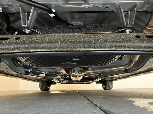 タントカスタムＲＳ　ターボ　両側電動スライドドア　届出済未使用車衝突被害軽減ブレーキ　コーナーセンサー　ターボ　バックカメラ（ナビ装着時用）　両側電動スライドドア　前席シートヒーター　電動パーキングブレーキ　ＬＥＤ　オートライト　オートエアコン　スマートキー（滋賀県）の中古車