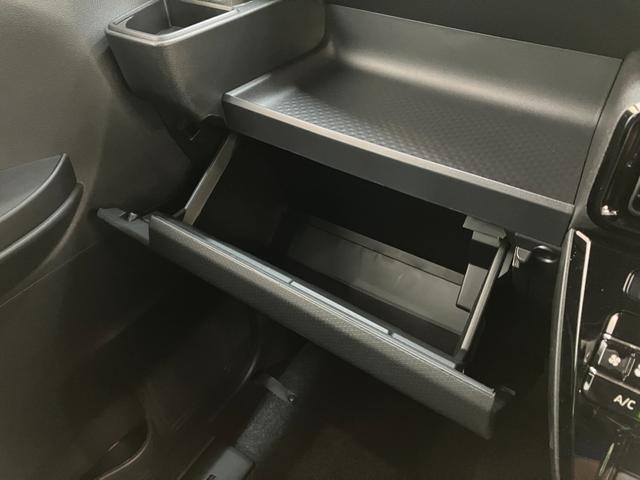 タントカスタムＲＳ　ターボ　両側電動スライドドア　届出済未使用車衝突被害軽減ブレーキ　コーナーセンサー　ターボ　バックカメラ（ナビ装着時用）　両側電動スライドドア　前席シートヒーター　電動パーキングブレーキ　ＬＥＤ　オートライト　オートエアコン　エコアイドル（滋賀県）の中古車