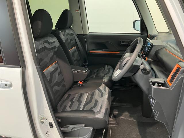 タントファンクロスターボ　ディスプレイオーディオ　届出済未使用車衝突被害軽減ブレーキ　　コーナーセンサー　９型ディスプレイオーディオ　フルセグ　Ｂｌｕｅｔｏｏｔｈ　ＵＳＢ　バックカメラ　両側電動スライドドア　前席シートヒーター　ＬＥＤ　オートライト　スマートキー（滋賀県）の中古車