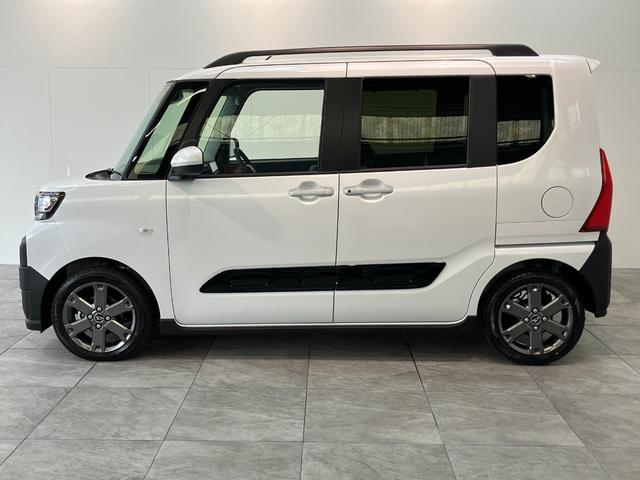 タントファンクロスターボ　ディスプレイオーディオ　届出済未使用車衝突被害軽減ブレーキ　　コーナーセンサー　９型ディスプレイオーディオ　フルセグ　Ｂｌｕｅｔｏｏｔｈ　ＵＳＢ　バックカメラ　両側電動スライドドア　前席シートヒーター　ＬＥＤ　オートライト　スマートキー（滋賀県）の中古車