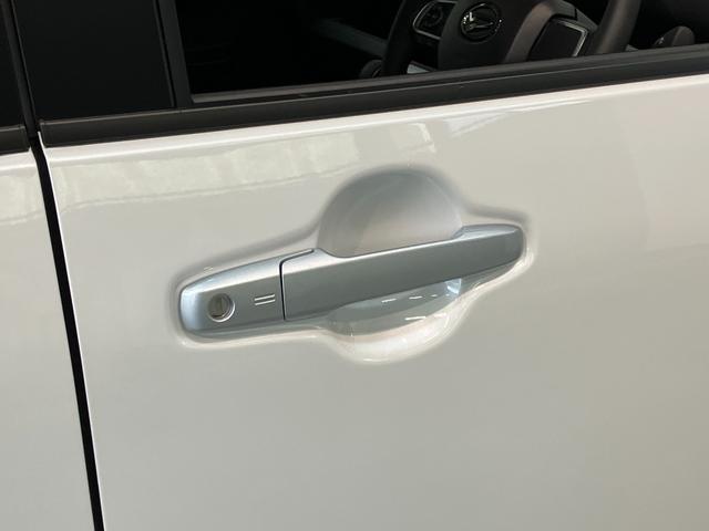 タントファンクロスターボ　ディスプレイオーディオ　届出済未使用車衝突被害軽減ブレーキ　　コーナーセンサー　９型ディスプレイオーディオ　フルセグ　Ｂｌｕｅｔｏｏｔｈ　ＵＳＢ　バックカメラ　両側電動スライドドア　前席シートヒーター　ＬＥＤ　オートライト　スマートキー（滋賀県）の中古車