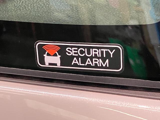 タントファンクロスターボ　ディスプレイオーディオ　届出済未使用車衝突被害軽減ブレーキ　　コーナーセンサー　９型ディスプレイオーディオ　フルセグ　Ｂｌｕｅｔｏｏｔｈ　ＵＳＢ　バックカメラ　両側電動スライドドア　前席シートヒーター　ＬＥＤ　オートライト　スマートキー（滋賀県）の中古車