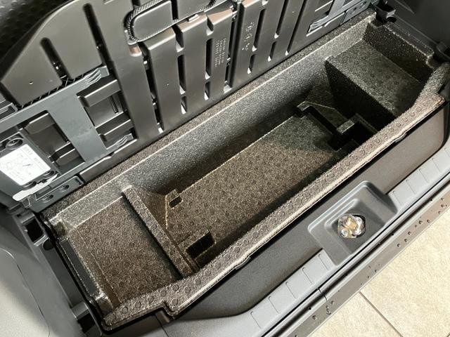 タントファンクロスターボ　ディスプレイオーディオ　届出済未使用車衝突被害軽減ブレーキ　　コーナーセンサー　９型ディスプレイオーディオ　フルセグ　Ｂｌｕｅｔｏｏｔｈ　ＵＳＢ　バックカメラ　両側電動スライドドア　前席シートヒーター　ＬＥＤ　オートライト　スマートキー（滋賀県）の中古車