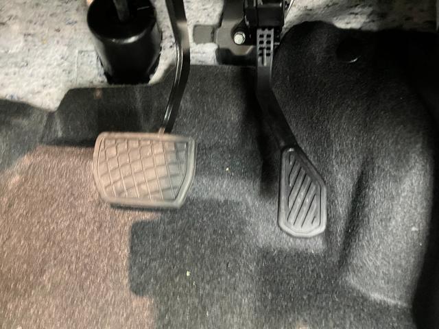 タントファンクロスターボ　ディスプレイオーディオ　届出済未使用車衝突被害軽減ブレーキ　　コーナーセンサー　９型ディスプレイオーディオ　フルセグ　Ｂｌｕｅｔｏｏｔｈ　ＵＳＢ　バックカメラ　両側電動スライドドア　前席シートヒーター　ＬＥＤ　オートライト　スマートキー（滋賀県）の中古車