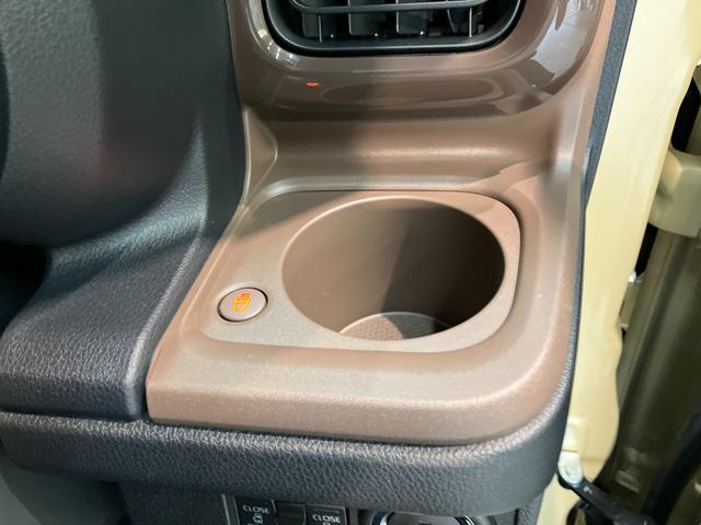 ムーヴキャンバスセオリーＧターボ　９型ディスプレイオーディオ　駐車支援機能衝突被害軽減ブレーキ　コーナーセンサー　９型ディスプレイオーディオ　フルセグ　Ｂｌｕｅｔｏｏｔｈ　ＵＳＢ　パノラマカメラ　前後ドラレコ　レーダークルコン　両側パワスラ　シートヒーター　駐車支援システム（滋賀県）の中古車