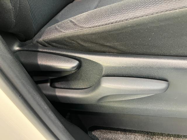 ノアＸ車いす仕様車スロープタイプ１　フルセグナビ　バックカメラ福祉車両　トヨタセーフティセンス　９型フルセグナビ　バックカメラ　ＥＴＣ　前後ドラレコ　ＤＶＤ再生　Ｂｌｕｅｔｏｏｔｈ　ＵＳＢ　クルーズコントロール　両側電動スライドドア　ダブルエアコン　スマートキー（滋賀県）の中古車