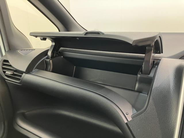 ノアＸ車いす仕様車スロープタイプ１　フルセグナビ　バックカメラ福祉車両　トヨタセーフティセンス　９型フルセグナビ　バックカメラ　ＥＴＣ　前後ドラレコ　ＤＶＤ再生　Ｂｌｕｅｔｏｏｔｈ　ＵＳＢ　クルーズコントロール　両側電動スライドドア　ダブルエアコン　スマートキー（滋賀県）の中古車