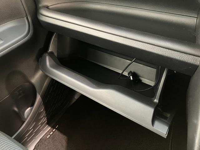 ノアＸ車いす仕様車スロープタイプ１　フルセグナビ　バックカメラ福祉車両　トヨタセーフティセンス　９型フルセグナビ　バックカメラ　ＥＴＣ　前後ドラレコ　ＤＶＤ再生　Ｂｌｕｅｔｏｏｔｈ　ＵＳＢ　クルーズコントロール　両側電動スライドドア　ダブルエアコン　スマートキー（滋賀県）の中古車