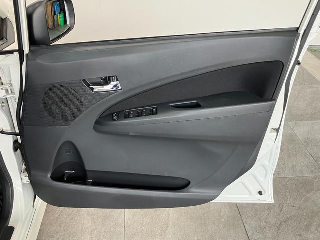 ムーヴカスタム　Ｘリミテッド　ワンセグナビ　バックカメラ　ＬＥＤ衝突被害軽減ブレーキ　スマアシ　ワンセグナビ　バックカメラ　ＵＳＢ　ＥＴＣ　ＬＥＤヘッドライト　オートライト　電動格納式ミラー　オートエアコン　スマートキー　エコアイドル（滋賀県）の中古車