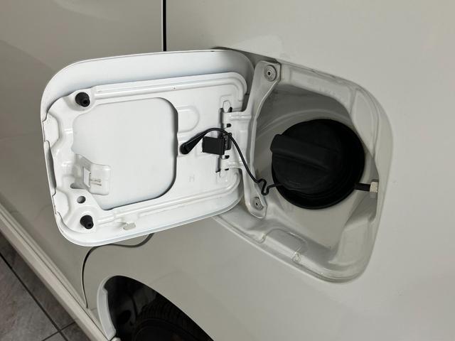 ムーヴカスタム　Ｘリミテッド　ワンセグナビ　バックカメラ　ＬＥＤ衝突被害軽減ブレーキ　スマアシ　ワンセグナビ　バックカメラ　ＵＳＢ　ＥＴＣ　ＬＥＤヘッドライト　オートライト　電動格納式ミラー　オートエアコン　スマートキー　エコアイドル（滋賀県）の中古車
