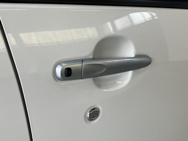 ムーヴカスタム　Ｘリミテッド　ワンセグナビ　バックカメラ　ＬＥＤ衝突被害軽減ブレーキ　スマアシ　ワンセグナビ　バックカメラ　ＵＳＢ　ＥＴＣ　ＬＥＤヘッドライト　オートライト　電動格納式ミラー　オートエアコン　スマートキー　エコアイドル（滋賀県）の中古車