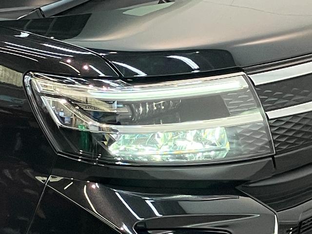 タントカスタムＲＳ　ターボ　両側電動スライドドア　届出済未使用車衝突被害軽減ブレーキ　コーナーセンサー　ターボ　バックカメラ（ナビ装着時用）　両側電動スライドドア　前席シートヒーター　電動パーキングブレーキ　ＬＥＤ　オートライト　オートエアコン　スマートキー（滋賀県）の中古車