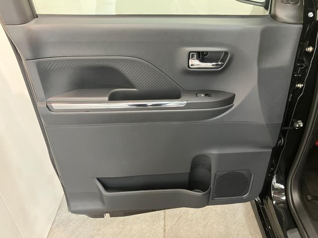 タントカスタムＲＳ　ターボ　両側電動スライドドア　届出済未使用車衝突被害軽減ブレーキ　コーナーセンサー　ターボ　バックカメラ（ナビ装着時用）　両側電動スライドドア　前席シートヒーター　電動パーキングブレーキ　ＬＥＤ　オートライト　オートエアコン　スマートキー（滋賀県）の中古車