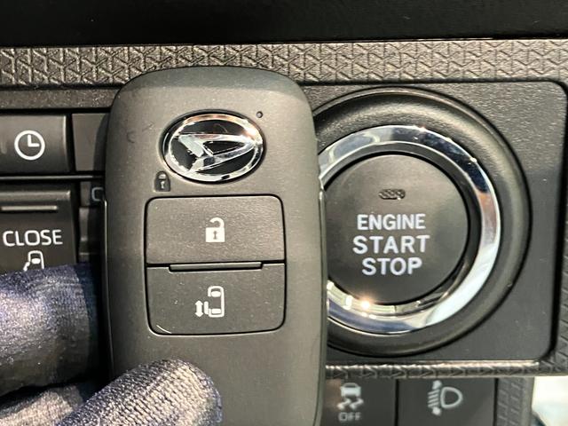 タントＸ　左側電動スライドドア　シートヒーター　届出済未使用車衝突被害軽減ブレーキ　コーナーセンサー　バックカメラ（ナビ装着時用）　左側電動スライドドア　前席シートヒーター　電動パーキングブレーキ　ＬＥＤ　オートライト　オートエアコン　スマートキー　エコアイドル（滋賀県）の中古車
