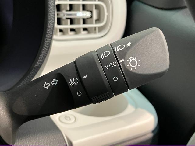ムーヴキャンバスストライプスＧ　両側電動スライドドア　ＬＥＤ　届出済未使用車衝突被害軽減ブレーキ　コーナーセンサー　バックカメラ（ナビ装着時用）　両側電動スライドドア　前席シートヒーター　電動パーキングブレーキ　ＬＥＤ　オートライト　オートエアコン　スマートキー　エコアイドル（滋賀県）の中古車