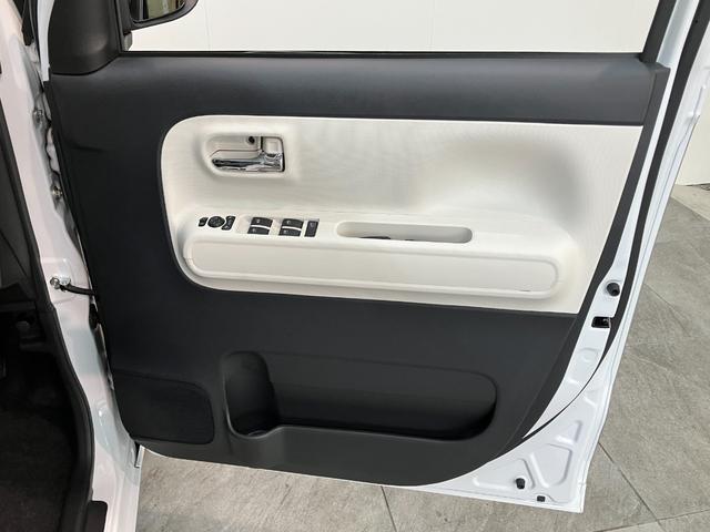 ムーヴキャンバスストライプスＧ　両側電動スライドドア　ＬＥＤ　届出済未使用車衝突被害軽減ブレーキ　コーナーセンサー　バックカメラ（ナビ装着時用）　両側電動スライドドア　前席シートヒーター　電動パーキングブレーキ　ＬＥＤ　オートライト　オートエアコン　スマートキー　エコアイドル（滋賀県）の中古車
