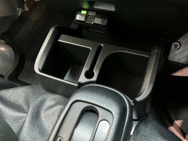 ハイゼットトラックジャンボエクストラ　４ＷＤ　ディスプレイオーディオ　ドラレコ衝突被害軽減ブレーキ　コーナーセンサー　パートタイム４ＷＤ　デフロック　ＬＥＤ　スマートキー　パワーウインドウ　荷台作業灯　９型ディスプレイオーディオ　フルセグ　ドラレコ　Ｂｌｕｅｔｏｏｔｈ　ＵＳＢ（滋賀県）の中古車