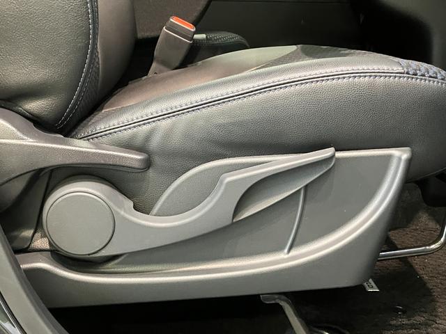 タントカスタムＲＳ　ターボ　両側電動スライドドア　車検整備付衝突被害軽減ブレーキ　コーナーセンサー　ターボ　バックカメラ（ナビ装着時用）　両側電動スライドドア　前席シートヒーター　電動パーキングブレーキ　ＬＥＤ　オートライト　オートエアコン　スマートキー（滋賀県）の中古車