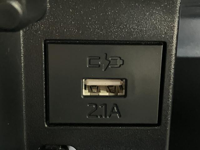 タントカスタムＲＳ　ターボ　両側電動スライドドア　車検整備付衝突被害軽減ブレーキ　コーナーセンサー　ターボ　バックカメラ（ナビ装着時用）　両側電動スライドドア　前席シートヒーター　電動パーキングブレーキ　ＬＥＤ　オートライト　オートエアコン　スマートキー（滋賀県）の中古車