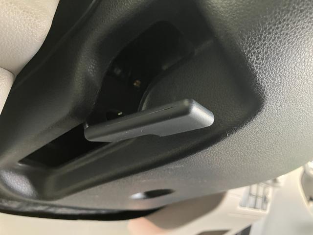 ムーヴＸリミテッド２　ＳＡ３　ディスプレイオーディオ　Ｂカメラ衝突被害軽減ブレーキ　ディスプレイオーディオ　バックカメラ　ＤＶＤ再生　Ｂｌｕｅｔｏｏｔｈ　ＵＳＢ　運転席シートヒーター　ＬＥＤヘッドライト　オートライト　オートエアコン　スマートキー　エコアイドル（滋賀県）の中古車