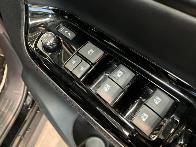 ノアハイブリッドＳｉ　ＷｘＢ２　９型フルセグナビ　前後ドラレコトヨタセーフティセンス　フルセグナビ　ＤＶＤ　Ｂｌｕｅｔｏｏｔｈ　ＵＳＢ　ＥＴＣ　デジタルインナーミラー機能付き社外前後ドラレコ　両側パワスラ　クルーズコントロール　シートヒーター　コーナーセンサー（滋賀県）の中古車