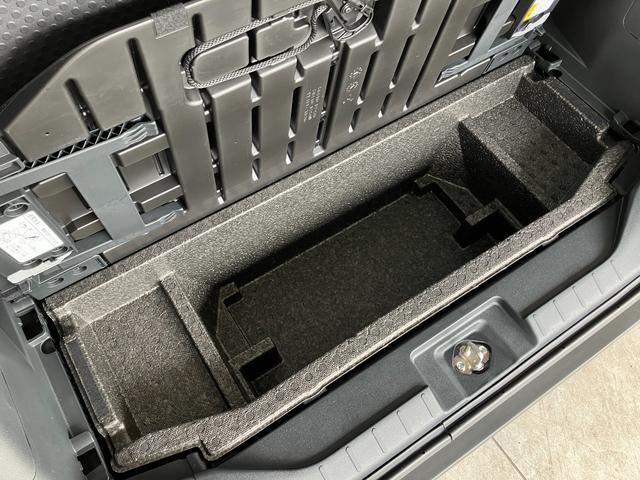 タントファンクロス　９型ディスプレイオーディオ　両側パワスラ衝突被害軽減ブレーキ　コーナーセンサー　９型ディスプレイオーディオ　フルセグ　Ｂｌｕｅｔｏｏｔｈ　ＵＳＢ　バックカメラ　前後ドラレコ　両側電動スライドドア　前席シートヒーター　ＬＥＤ　オートライト（滋賀県）の中古車