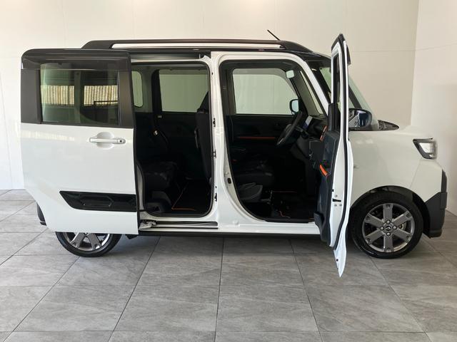 タントファンクロスターボ　１０型フルセグナビ　パノラマカメラ衝突被害軽減ブレーキ　コーナーセンサー　１０型フルセグナビ　Ｂｌｕｅｔｏｏｔｈ　ＤＶＤ　ＵＳＢ　パノラマカメラ　両側パワスラ　前席シートヒーター　ＬＥＤ　オートライト　レーダークルコン　スマートキー（滋賀県）の中古車