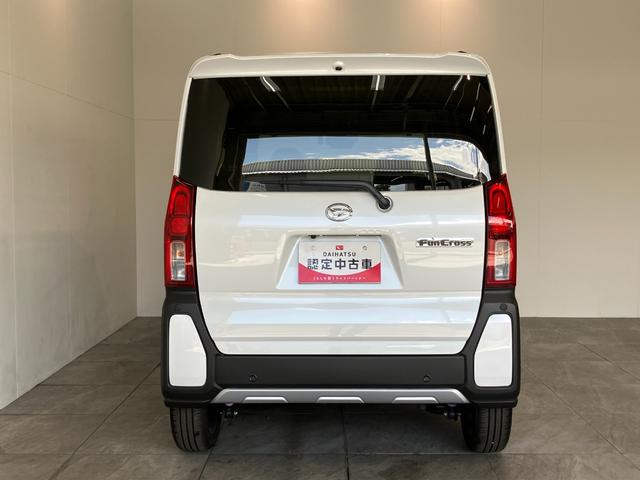 タントファンクロスターボ　１０型フルセグナビ　パノラマカメラ衝突被害軽減ブレーキ　コーナーセンサー　１０型フルセグナビ　Ｂｌｕｅｔｏｏｔｈ　ＤＶＤ　ＵＳＢ　パノラマカメラ　両側パワスラ　前席シートヒーター　ＬＥＤ　オートライト　レーダークルコン　スマートキー（滋賀県）の中古車