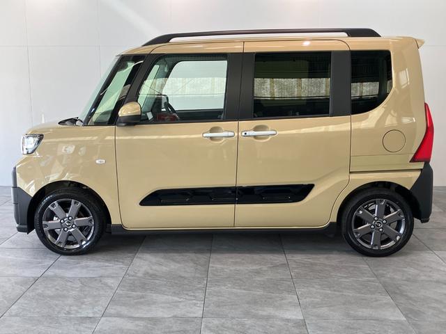 タントファンクロスターボ　ディスプレイオーディオ　届出済未使用車衝突被害軽減ブレーキ　コーナーセンサー　９型ディスプレイオーディオ　フルセグ　Ｂｌｕｅｔｏｏｔｈ　ＵＳＢ　バックカメラ　両側電動スライドドア　前席シートヒーター　ＬＥＤ　オートライト　スマートキー（滋賀県）の中古車
