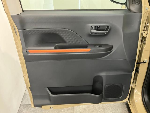 タントファンクロスターボ　ディスプレイオーディオ　届出済未使用車衝突被害軽減ブレーキ　コーナーセンサー　９型ディスプレイオーディオ　フルセグ　Ｂｌｕｅｔｏｏｔｈ　ＵＳＢ　バックカメラ　両側電動スライドドア　前席シートヒーター　ＬＥＤ　オートライト　スマートキー（滋賀県）の中古車