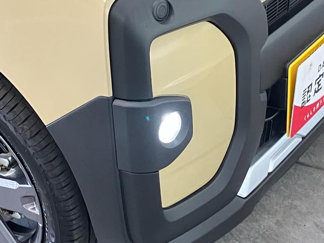 タントファンクロスターボ　ディスプレイオーディオ　届出済未使用車衝突被害軽減ブレーキ　コーナーセンサー　９型ディスプレイオーディオ　フルセグ　Ｂｌｕｅｔｏｏｔｈ　ＵＳＢ　バックカメラ　両側電動スライドドア　前席シートヒーター　ＬＥＤ　オートライト　スマートキー（滋賀県）の中古車