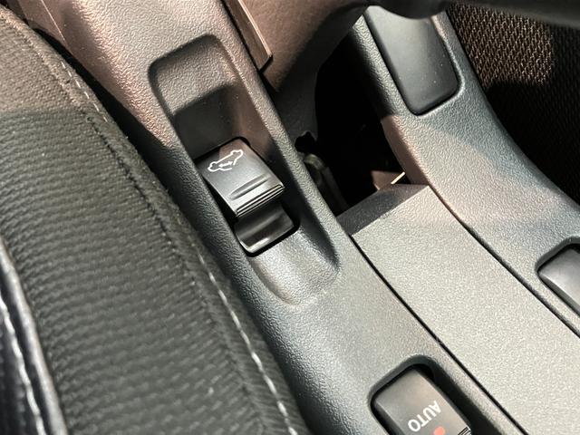 コペンセロ　フルセグナビ　ドラレコ　ＬＥＤ　シートヒーター電動オープンルーフ　フルセグナビ　ＤＶＤ　Ｂｌｕｅｔｏｏｔｈ　ＵＳＢ　ドライブレコーダー　シートヒーター　ＬＥＤ　エクスプレイアルミ　オートライト　スマートキー　オートエアコン　エコアイドル（滋賀県）の中古車