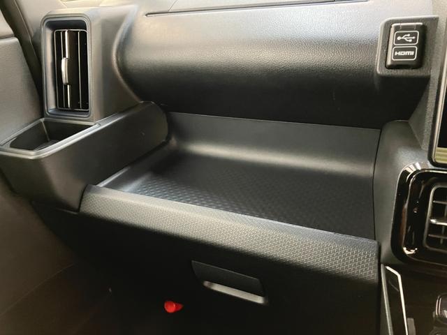 タントカスタムＲＳ　ターボ　９型ディスプレイオーディオ　フルセグ衝突被害軽減ブレーキ　コーナーセンサー　ターボ　９型ディスプレイオーディオ　フルセグ　バックカメラ　Ｂｌｕｅｔｏｏｔｈ　ＵＳＢ　両側電動スライドドア　前席シートヒーター　電動パーキングブレーキ　ＬＥＤ（滋賀県）の中古車